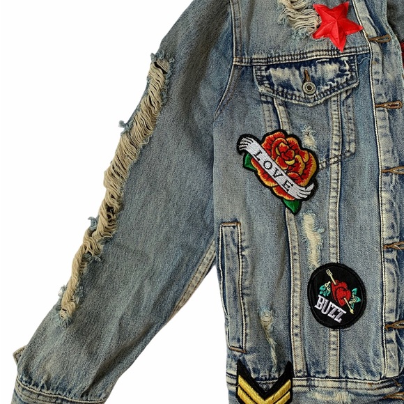 Signature 8 Patched Jean Jacket - Picture 3 of 6